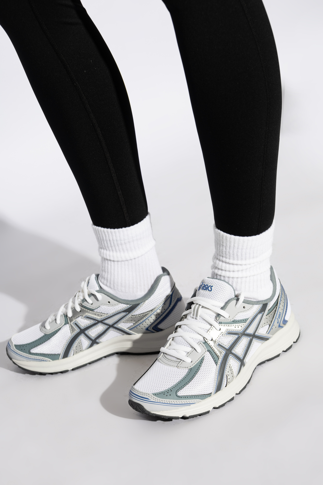 ★ASICS★Jog 100 S White Black★大人気★ Asics JOG 100S Sneaker » Buy online now!